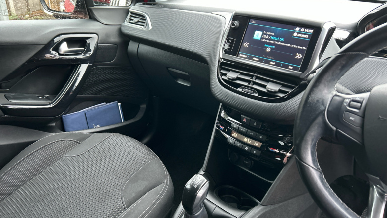 Peugeot 208 1.2 PureTech 82 Tech Edition 5dr [Start Stop] Petrol Hatchback